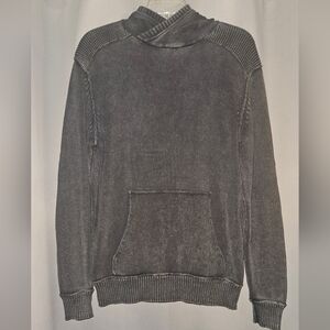 $25 BKE Mens Sweater